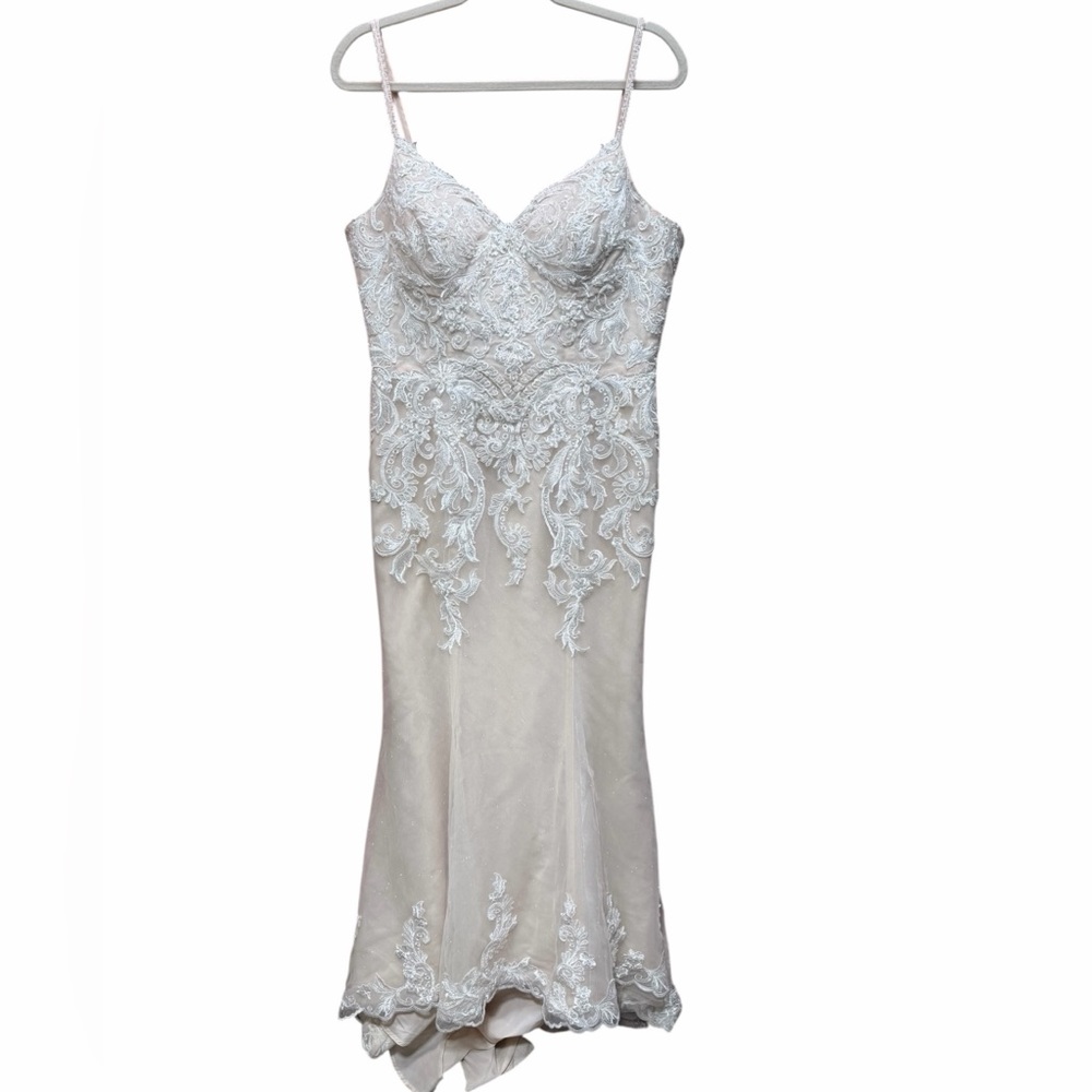 NWT Oleg Cassini Ivory Spaghetti Strap Lace Mermaid Wedding Dress Beaded Size 12